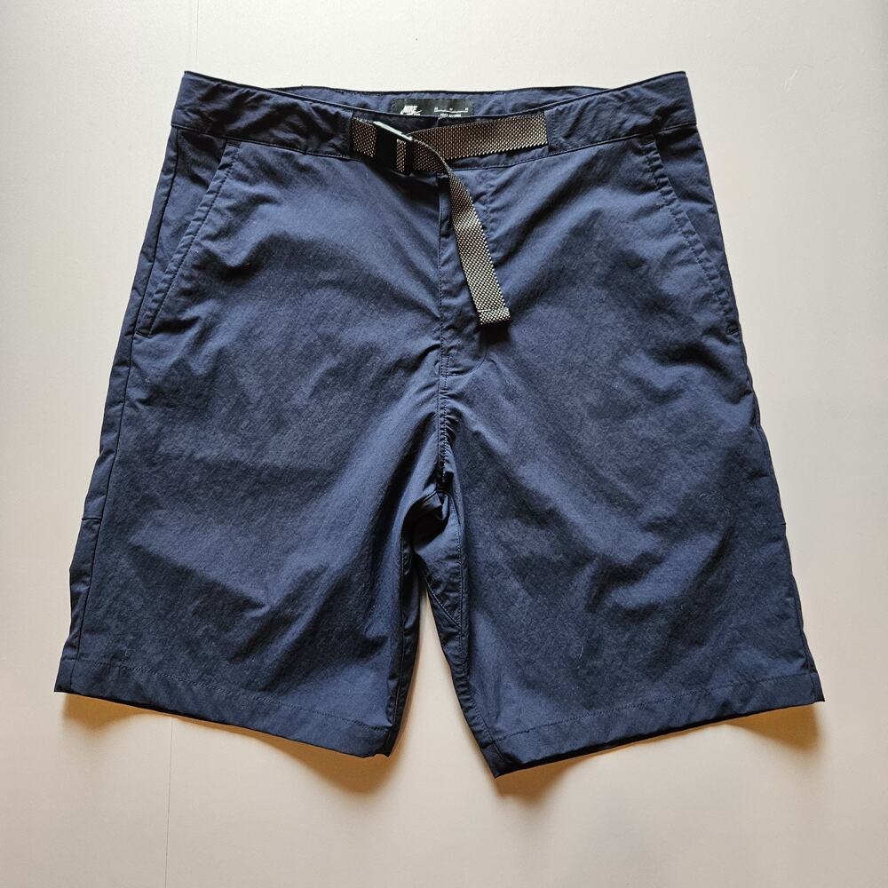 Nike SB Mens Shorts 30 Everett Tech Skateboarding Belted Navy ZS